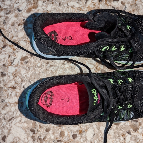 Ryka Sneakers NWOT - Picture 5 of 7